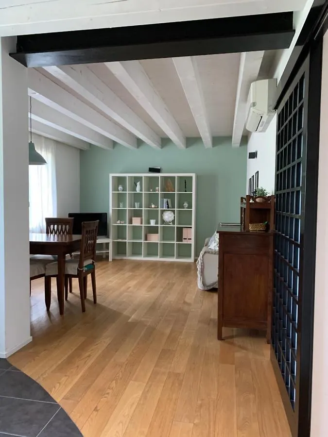Clara'S Place Apartment Mestre Italy